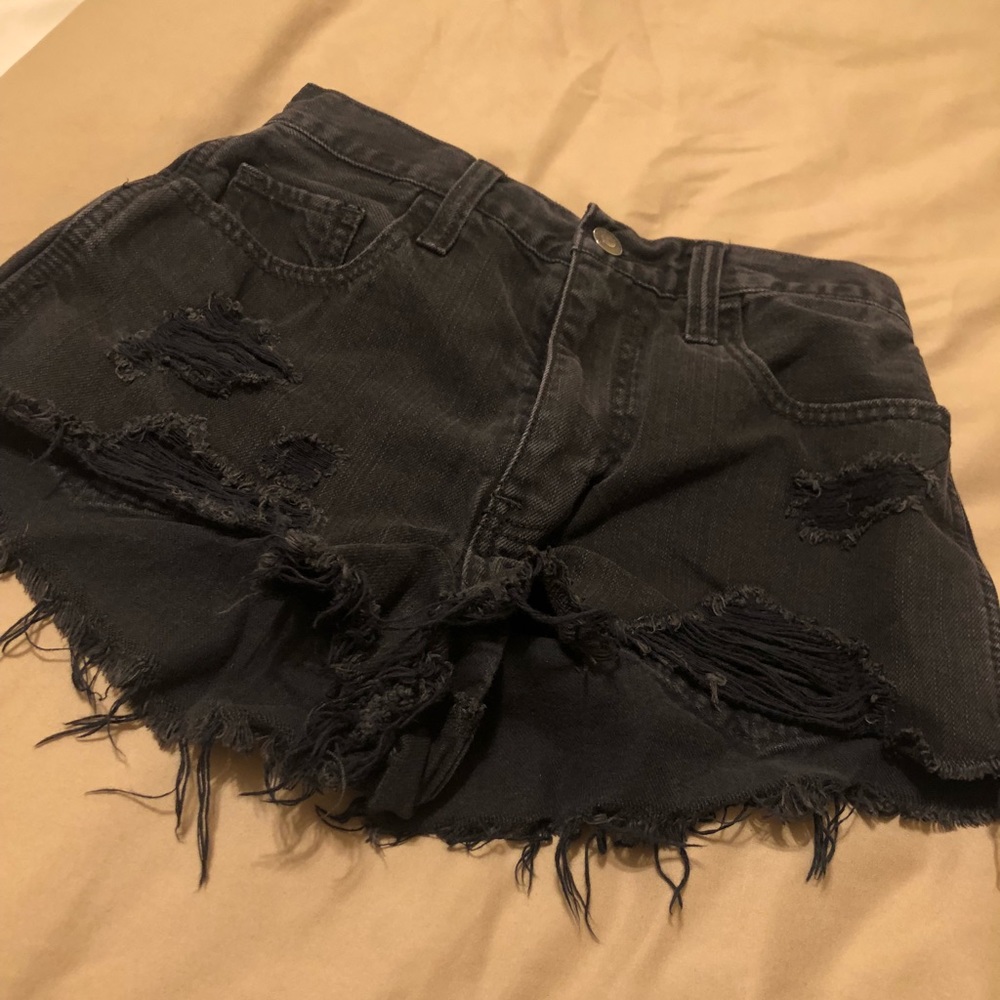 Black ripped Hollister Short Shorts